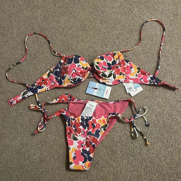 Roxy Other - New with Tags Roxy Bikini